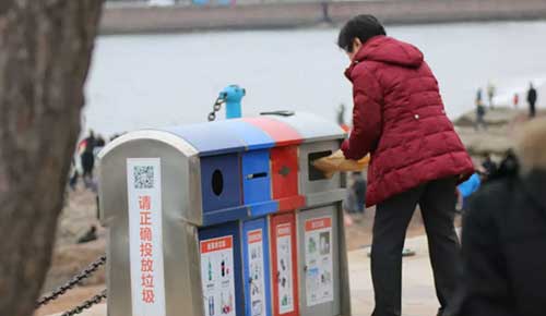 如何分類生活垃圾？四色垃圾桶，收納種類各不同